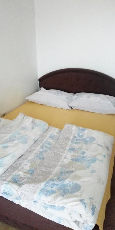 Апартаменты Apartmani Lovor Херцег-Нови