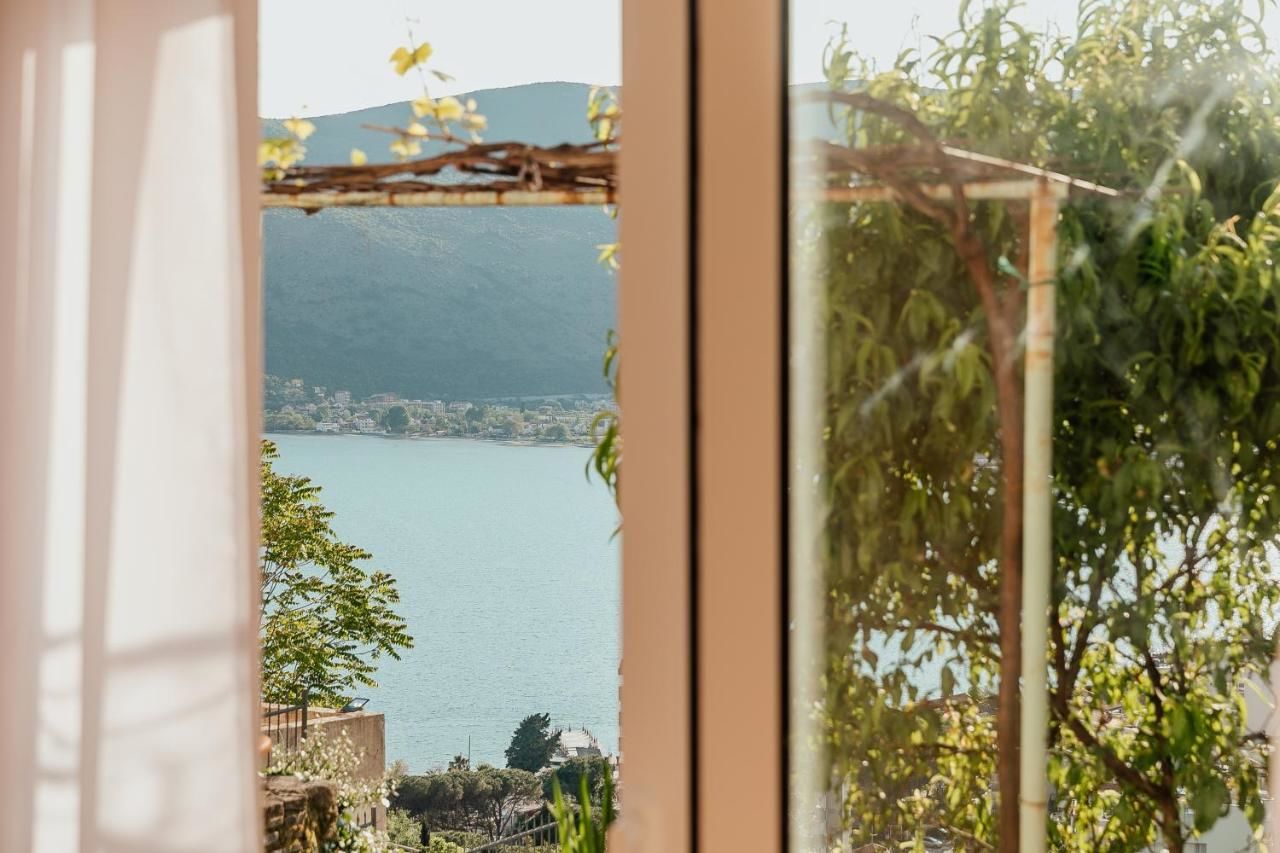 Апартаменты Apartmani Lovor Херцег-Нови-47