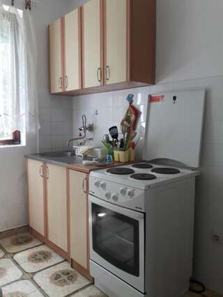 Апартаменты Apartmani Lovor Херцег-Нови Апартаменты с видом на море-17