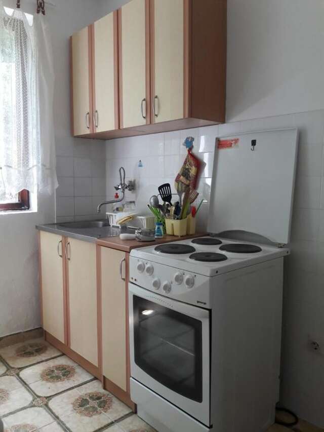 Апартаменты Apartmani Lovor Херцег-Нови-28