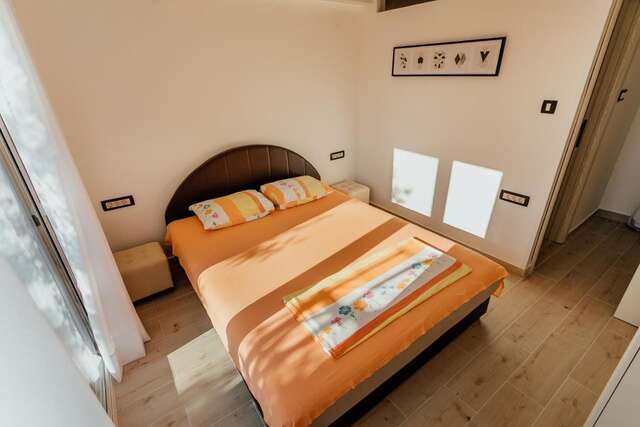 Апартаменты Apartmani Lovor Херцег-Нови-6