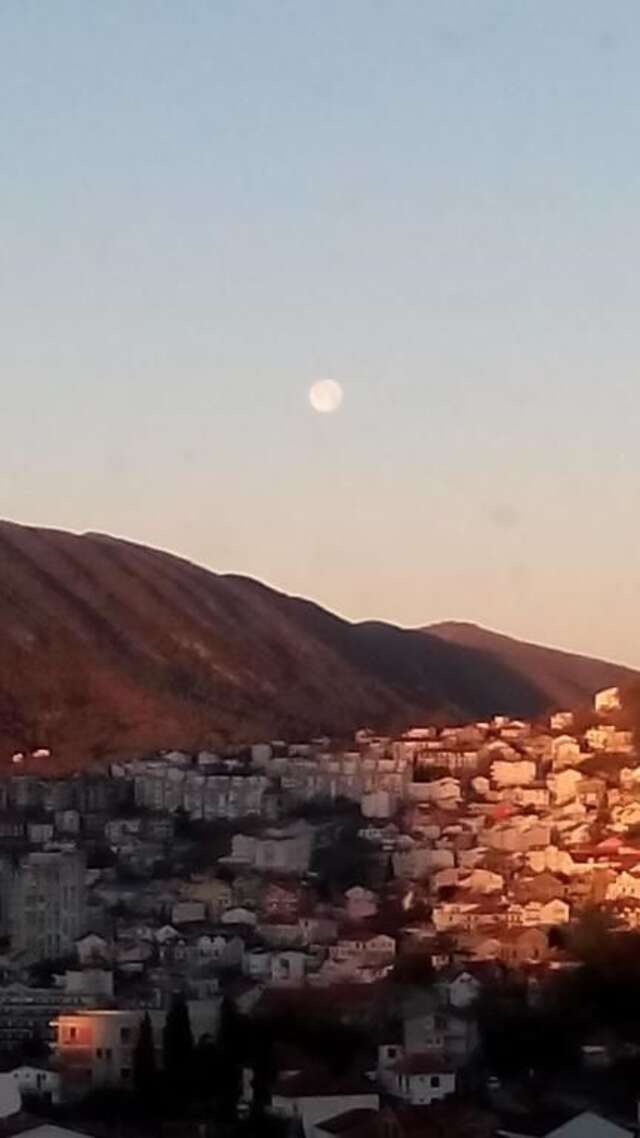 Апартаменты Apartmani Lovor Херцег-Нови-67